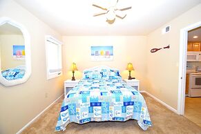 Seal Beach 13n 3 Bedroom Townhouse by RedAwning