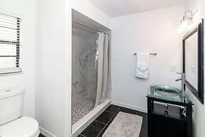 Nestle Away at Poplar Way