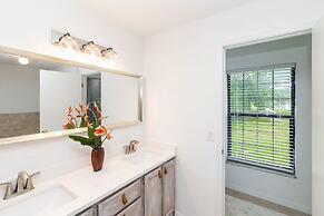 Nestle Away at Poplar Way