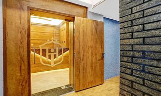 Itsy Hotels Heraa International