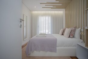 Liiiving -Luxury River View Apartment IV