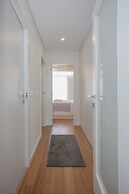 Liiiving -Luxury River View Apartment IV