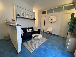 Fetta di Limone Apartment with AC