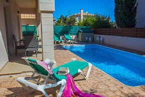 Villa Miracle in Paralimni