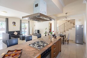 Villa Miracle in Paralimni