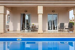 Villa Petra in Paralimni