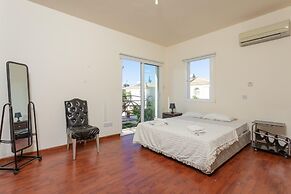 Villa Chryso in Paralimni