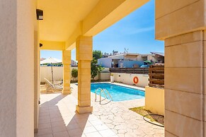 Villa Miranda in Paralimni