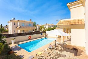 Villa Miranda in Paralimni