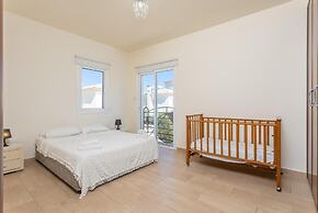 Villa Miranda in Paralimni