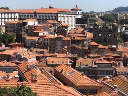 Downtown Clerigos Duplex With River View