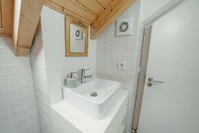 Downtown Clerigos Duplex With River View