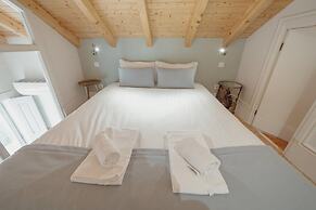 Downtown Clerigos Duplex With River View