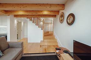 Downtown Clerigos Duplex With River View