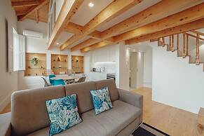 Downtown Clerigos Duplex With River View