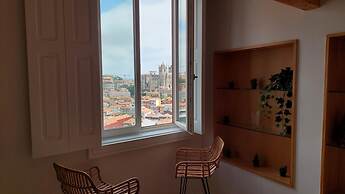 Downtown Clerigos Duplex With River View