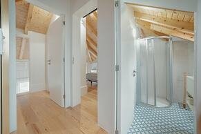 Downtown Clerigos Duplex With River View