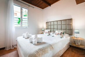 Casinha da Achada by Atlantic Holiday