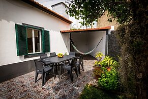Casinha da Achada by Atlantic Holiday