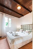 Casinha da Achada by Atlantic Holiday