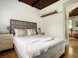 Casinha da Achada by Atlantic Holiday