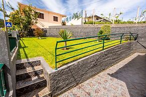 Casinha da Achada by Atlantic Holiday