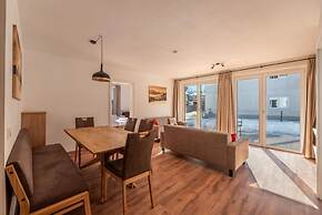 Falken Suites ONE With Garden