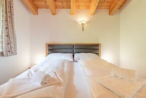 Seventeen Schmittental Near ski Lift