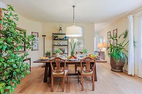 Bassotta Cottage a Charming Fairytale