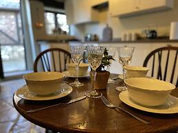 Stunning 2 Bed Cotswold Cottage Winchcombe