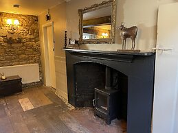 Stunning 2 Bed Cotswold Cottage Winchcombe