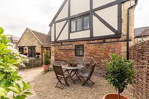 Stunning 2 Bed Cotswold Cottage Winchcombe
