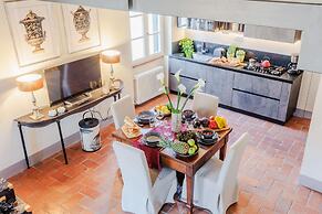 Casa Lucky a Modern Lucca Penthouse