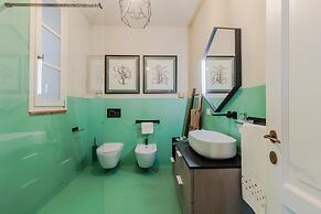 Casa Lucky a Modern Lucca Penthouse