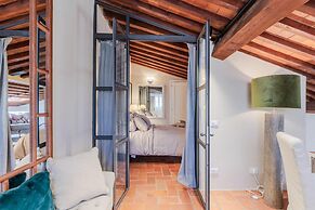 Casa Lucky a Modern Lucca Penthouse