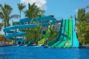 Dreams Flora Resort & Spa - All Inclusive