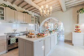 Villa Noa a Private Retreat With View