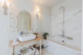 Villa Noa a Private Retreat With View