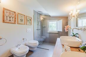 Villa Noa a Private Retreat With View