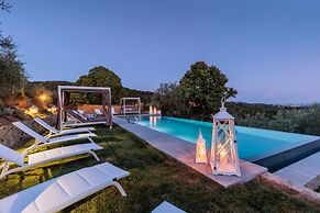 Villa Noa a Private Retreat With View