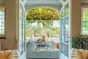 Villa Noa a Private Retreat With View