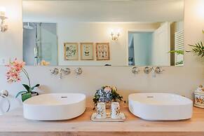 Villa Noa a Private Retreat With View