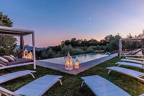 Villa Noa a Private Retreat With View