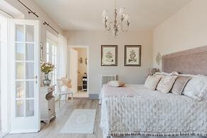 Villa Noa a Private Retreat With View