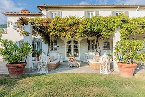 Villa Noa a Private Retreat With View