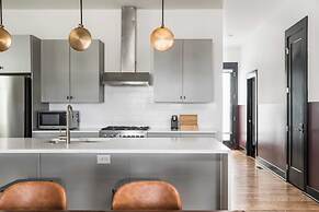Linda by Avantstay Lovely 4BR Condo in Heart of Nashville