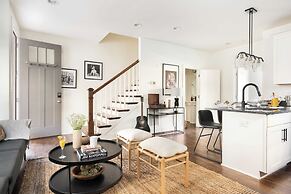 Hart Suite 8 by Avantstay Gorgeous Town House w/ Modern Amenities in N