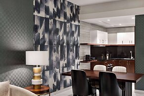 Wyndham Grand Doha West Bay Beach