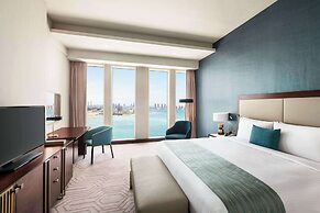 Wyndham Grand Doha West Bay Beach