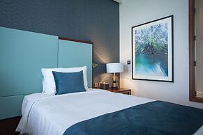 Wyndham Grand Doha West Bay Beach